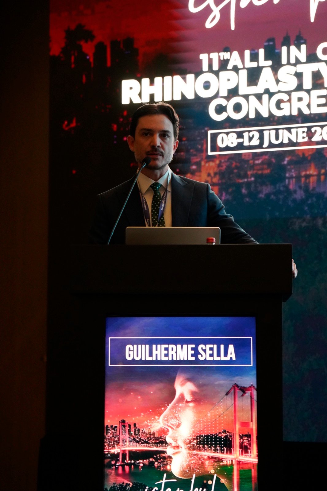Aula do Dr. Sella no All in One Rhinoplasty Congress